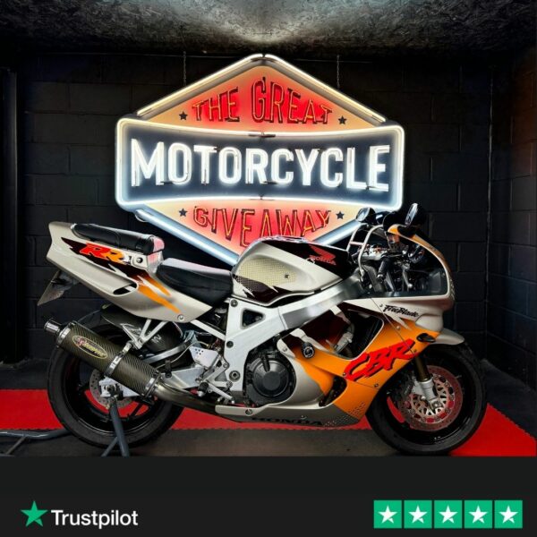 Honda CBR900RR-R Urban Tiger Fireblade - Image 5